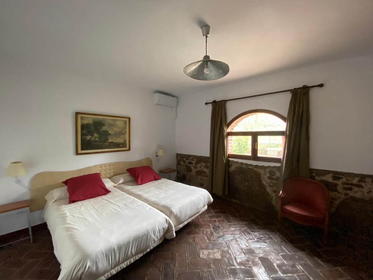 Casas Rurales Monasterio De Rocamador Almendral Kültér fotó