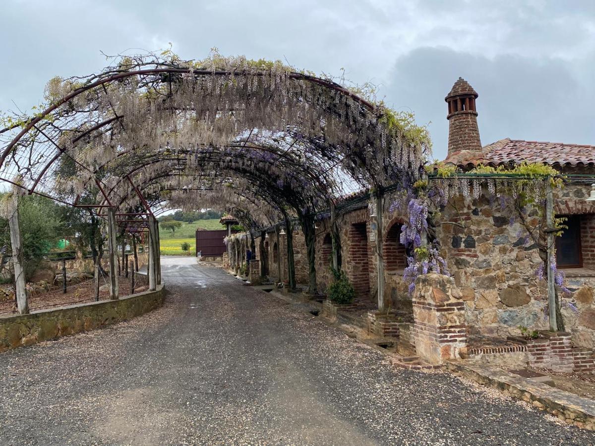 Casas Rurales Monasterio De Rocamador Almendral Kültér fotó